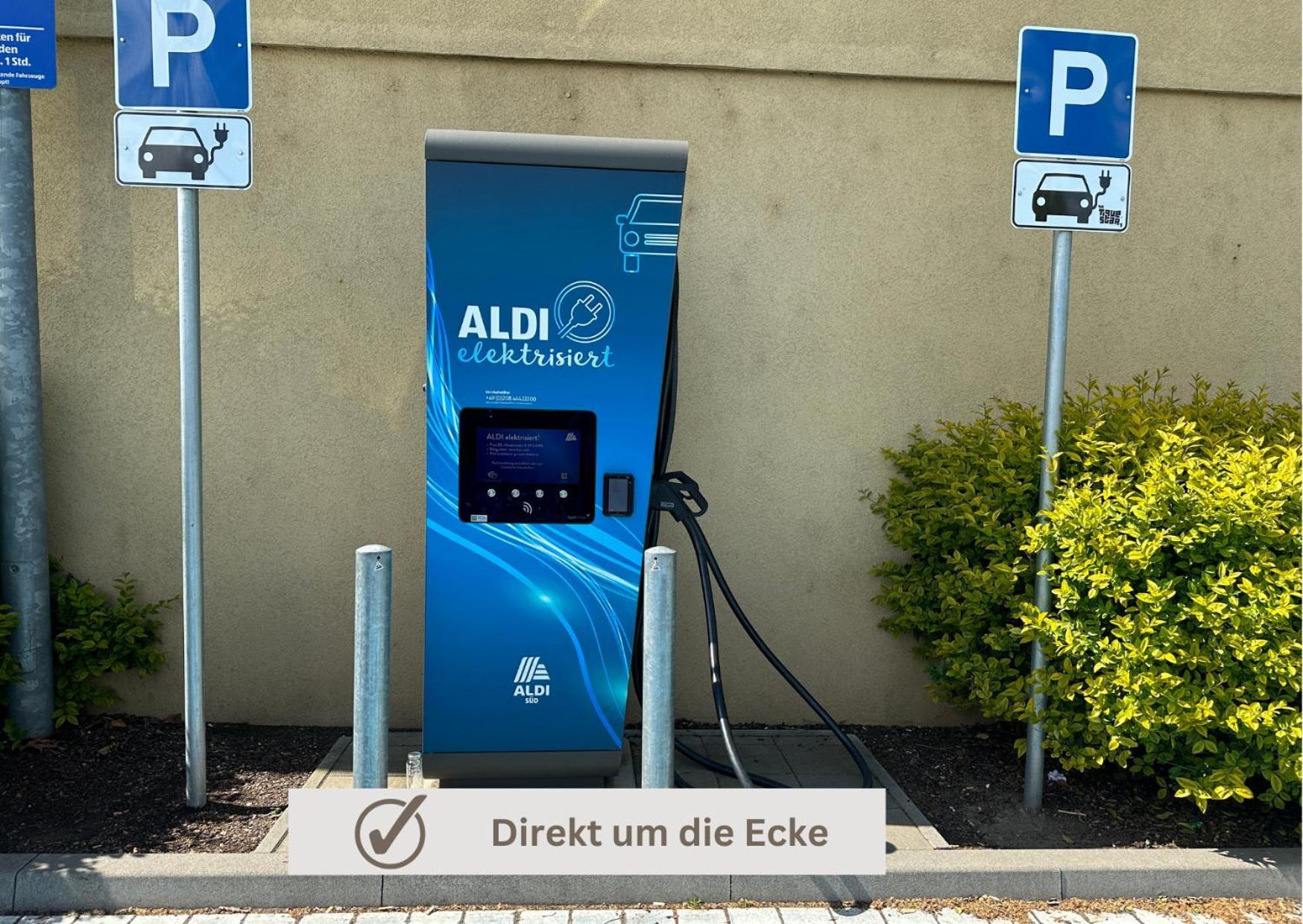 African-Style Apartment - Stadtnah, Parkplatz, E-Ladestation Fuer Auto & Fahrraeder, Gitterbox Fuer Fahrraeder, Fitnessstudio Koblencja Zewnętrze zdjęcie