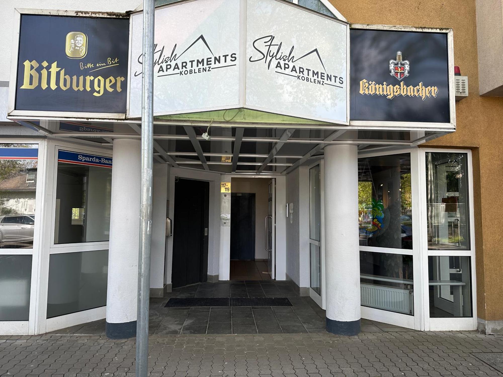 African-Style Apartment - Stadtnah, Parkplatz, E-Ladestation Fuer Auto & Fahrraeder, Gitterbox Fuer Fahrraeder, Fitnessstudio Koblencja Zewnętrze zdjęcie